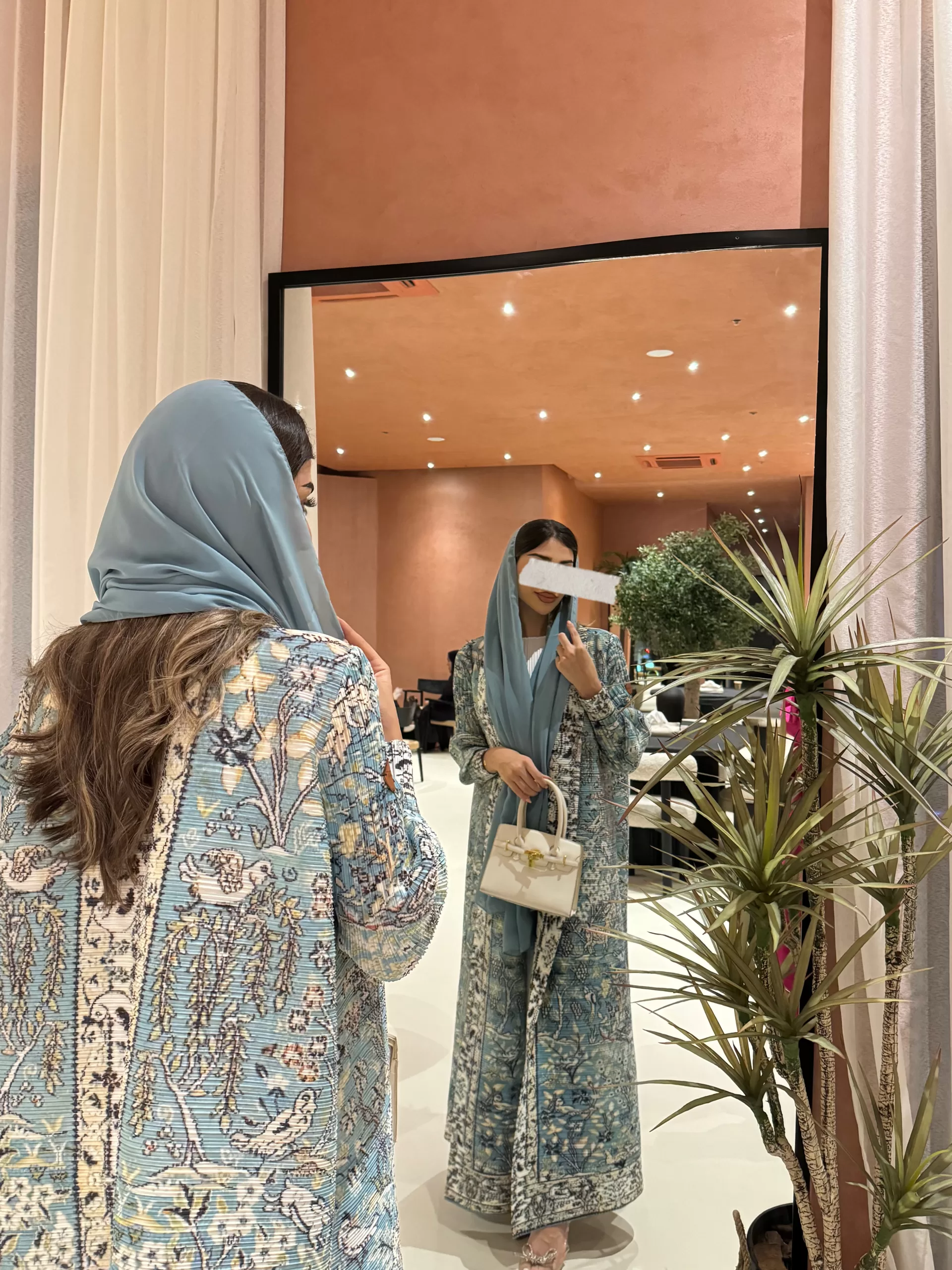 H - Turquoise - الصورة 12
